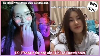 [AndaLookkaew] GINGERING MOMENTS During live | Lookkaew being shy after