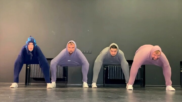 Unlock new ways to wear sweatshirts
