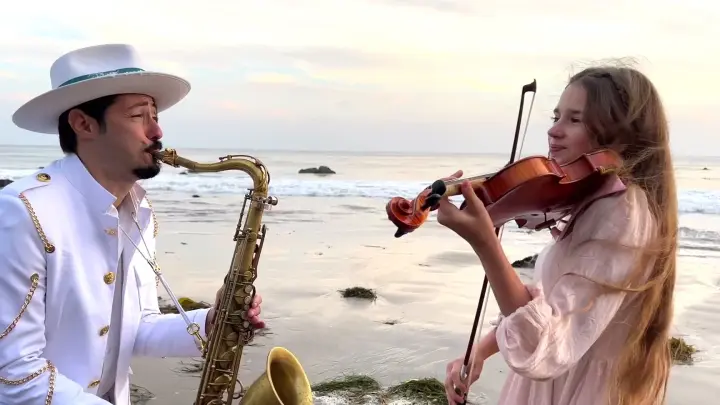 "My Heart Will Go On" Saxophone & Violin by the Sea