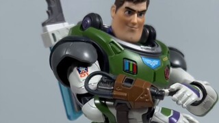 Đồ chơi đã có sẵn ngay khi phim ra mắt? Bandai SHF Buzz Lightyear đã có mặt!