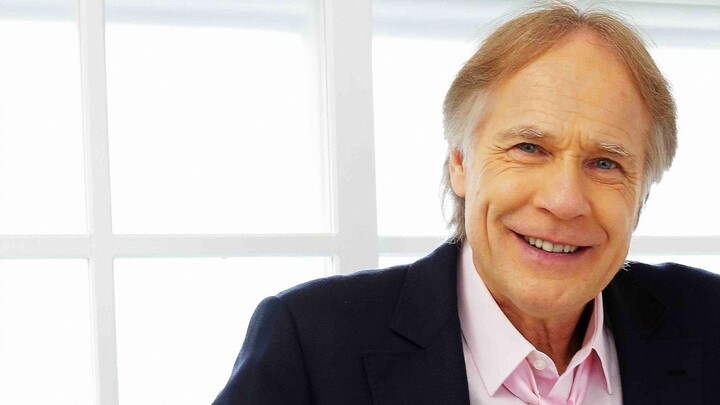Richard Clayderman plays "Love at First Sight" for you