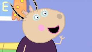 佩奇：丹尼的金龙萝卜刀好厉害啊 "小猪佩奇搞笑配音  "小猪佩奇动画片  "野猪佩奇