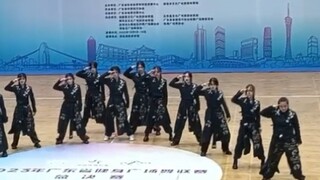 【SEVENTEEN】When the super stage appears in the square dance compe*on｜All women perform super danc