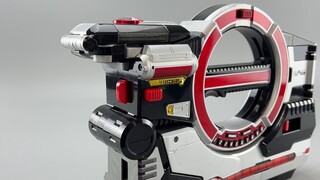 มีวิธีเล่นและเอฟเฟกต์เสียงที่ซ่อนอยู่มากมายใช่ไหม? แกะกล่อง DX Kamen Rider Faiz Burst Form True Red 