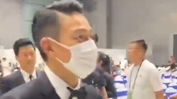 - Behind the scenes of the Huabiao Awards for the Wandering Earth 2 crew