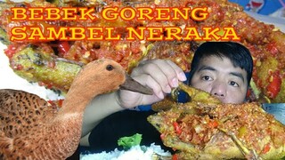 Mukbang 1 ekor bebek goreng sambel neraka !!