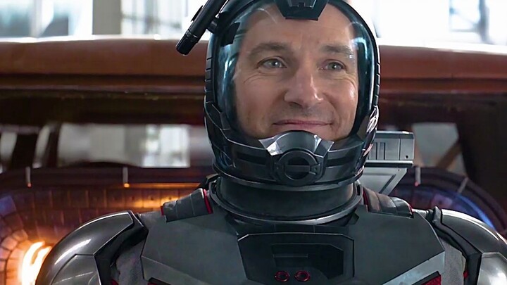 Isn't he a fool? Is there anyone in Marvel more stupid than Ant-Man?