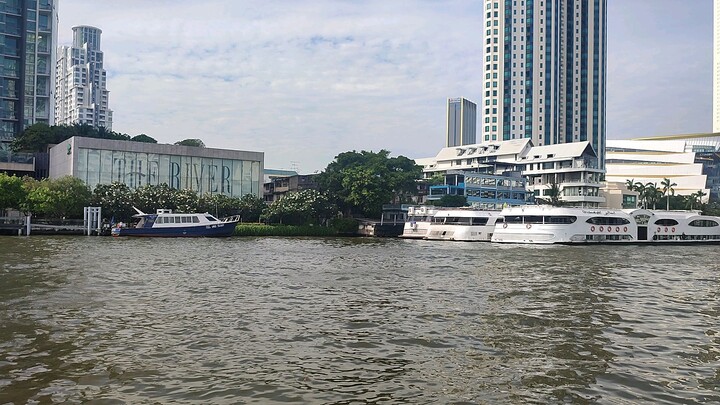 Icon Siam River