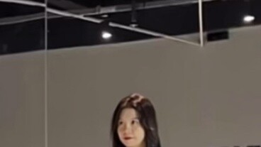 The slow motion tutorial of the recently popular "Dreams come true" is here~