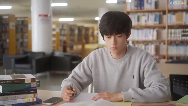 Somethings not right Ep. 1 (ENG)