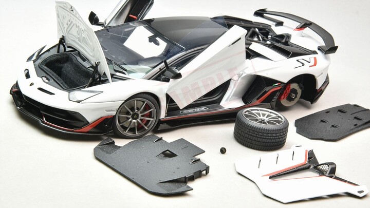 Hampir selesai! EVA 1:18 Model sampel panel dekoratif Lamborghini Aventador SVJ