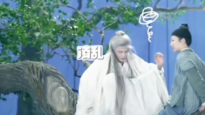 [Tan Jianci x Yang Zi] Tan Jianci: The wind was so strong that it almost blew me away! The actor's s