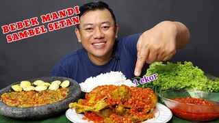 SAHUR MAKAN 1 EKOR BEBEK UNGKEP SAMBEL MERCON + LALAPAN JENGKOL MENTAH SAMBEL GOANG