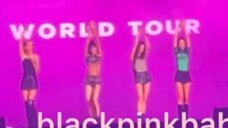 BLACKPINK danced to Jisoo's Flower together