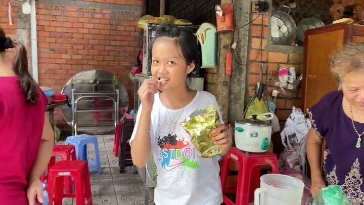 Về Ngoại Ăn Bánh Canh Nước Cốt Dừa