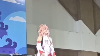 Cosplay Yae Miko - Genshin Impact