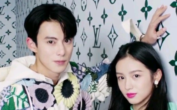 [Who hasn’t seen Wang Hedi and Zhou Ye’s LV Dingdong promotional video]