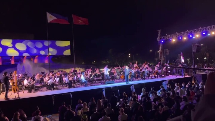 Robert Sena With Philippine Philharmonic Orchestra - Bituing Marikit