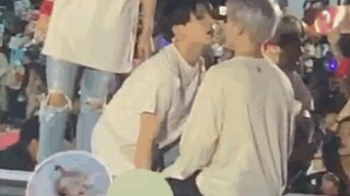 [Jung-Kook & Ji-Min] Với tui, cậu ấy tuyệt nhất!