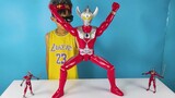 Ultraman armor brings Ozawa a new toy of super large Ultraman, which can be in various shapes, which