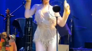 Nou ballet, white skin, beautiful face, long legs #sexy dance