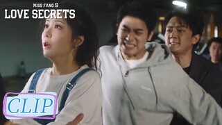 Clip | Đàn anh hôn mê sau khi đỡ dao cho crush! | Bí Kíp Yêu Đương Của Phương Tiểu Thư | WeTV