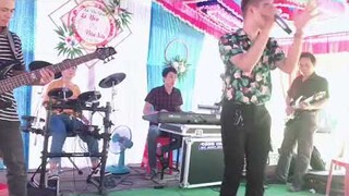 Em Gái Hương Giang Ido Giọng Ca Cực Hay,Em Muốn Anh Sống Sao Remix,Hotgirl Drum Ni Ni