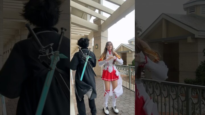 Love this dance! Anyone seen sword art online? #anime #cosplay #sao #kirito #asuna