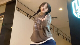 B.O.M.B 好少年感的舞