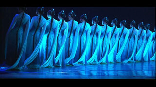 Absolutely beautiful! "A River of Clear Water" 13th Lotus Award Classical Dance