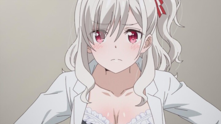 Nhân vật chính trong anime nữ tóc trắng này, cô gái xinh đẹp và mạnh mẽ sẽ mang đến cho bạn những cảm xúc mạnh mẽ, đầy trăn trở và cuốn hút.
