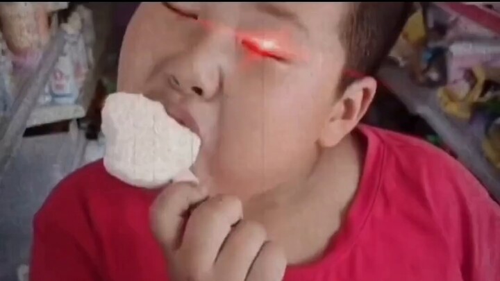 "Red Eyes" "Loạt phim về con người cấp độ tối đa 100"