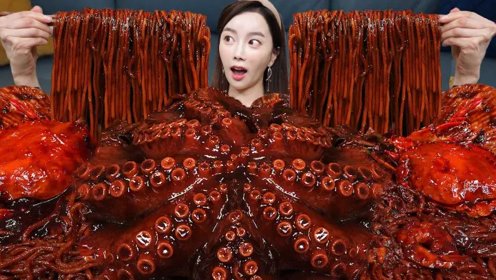 해물 FLEX 🔥 역대급 문어 볶음짜장 먹방 레시피 Spicy Octopus Seafood Noodle Ramen Jjajang Recipe Mukbang ASMR Ssoyoung