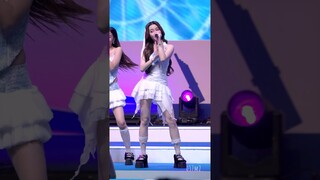 4EVE Aheye @ เทศกาลเที่ยวเมืองไทย 2567, QSNCC  [Full Fancam 4K 60p] 240328