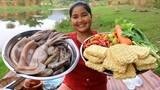 Yummy big Squid mix Noodle with chili Recipe for food By village - Cooking Life