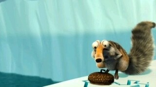 Ice Age: This squirrel can always find the Earth's weakest spot
