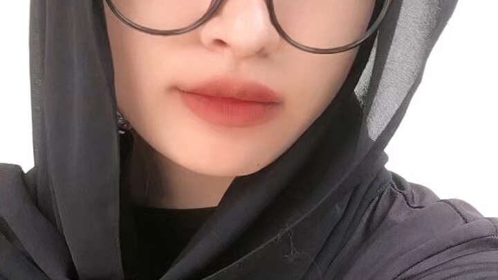 😜