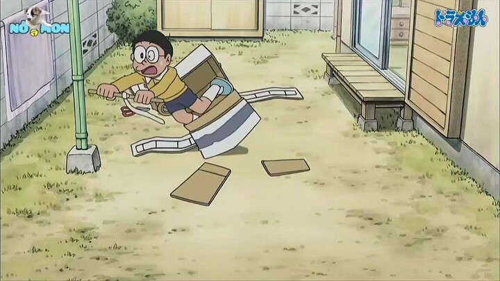 Doraemon - tàu vũ trụ bằng thùng giấy của Nobita