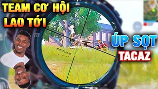 Team Địch Lao Tới Úp Sọt Tacaz | Bốc Hơi Trong 15 Giây [PUBG Mobile]