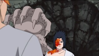 There are two mistakes in the animation when Sasuke recruited Jūgo.