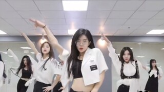 【SNH48】Hướng dẫn nhảy River Dance | Đây có lẽ là điệu múa quạt chân thực nhất trên toàn bộ Internet!
