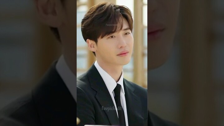 When they let the groom decide his own entry😂🔥#leejongsuk #leenayoung #kdrama #favpickedit #hitv