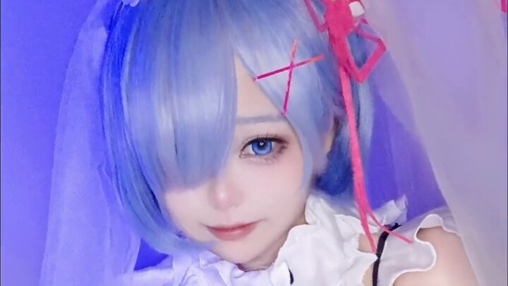 【Sinai】It’s 2022. Let me see how many people still like Rem.
