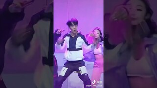 Xiao Zhan's beautiful and sexy dance🙈😍😍😍 #xiaozhan #shorts #肖战 #youtubeshorts #youtubeshorts