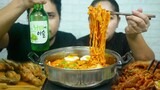 KOREAN FOOD: TTEOKBOKKI + RAMEN (RABOKKI) MUKBANG | COLLABORATION WITH @leiz lafang channel