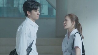 [Dark Blue Kiss] Trong kỳ thi, Kao và Pete nhìn trộm nhau đầy kịch tính, và trái tim tôi lại tan nát