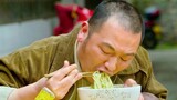The locals eat noodles starting from one pound, Lin Yongjian has a bowl of noodles with a few scoops