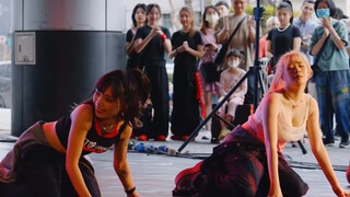 Flash mob Kpop May Day siswa SMA ‖ Tidaklah sulit untuk menjadi seorang idola
