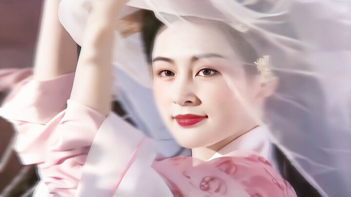 Beautiful actresses in classic Chinese drama