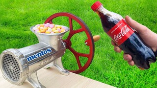 Coke: Trong khi Mentos không chú ý ...